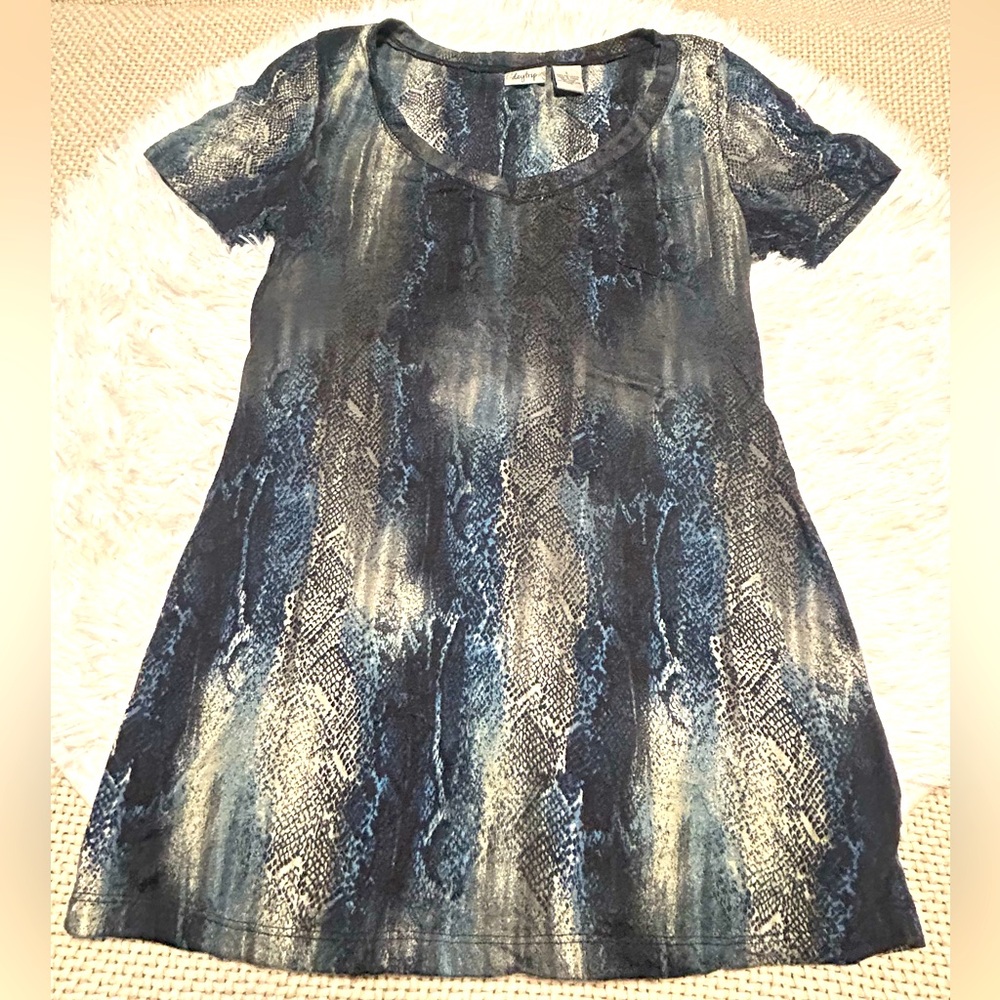 DayTrip rock style Blue & Black Snake Skin pattern top